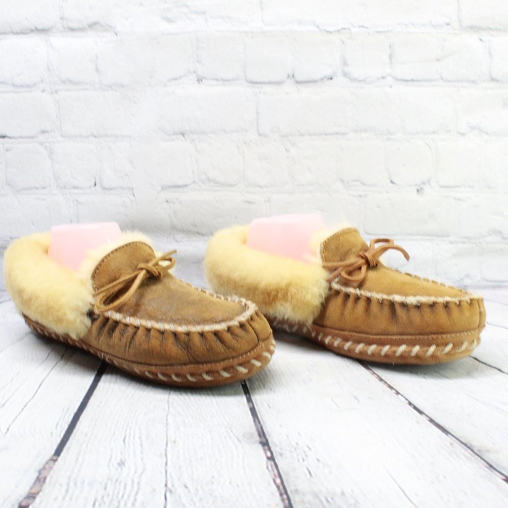 LL BEAN Lined Wicked Good Moccasin Slippers Sz 9 - Picture 2 of 9
